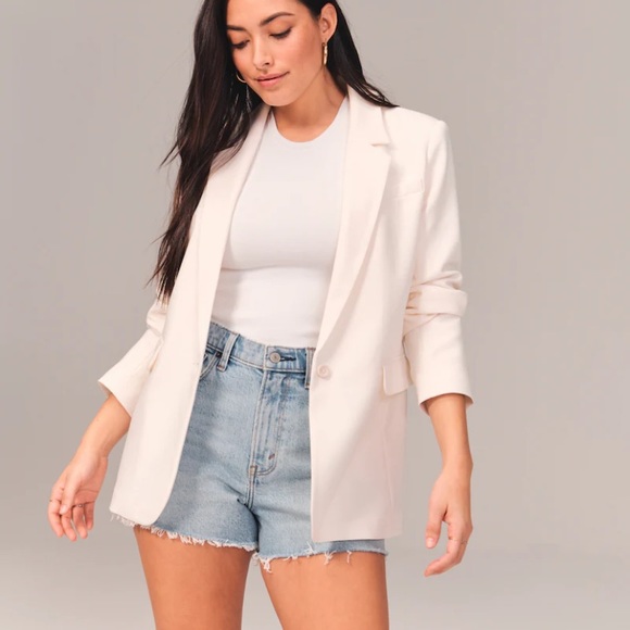 Abercrombie & Fitch Pants - Abercrombie the 90s Relaxed Cutoff Jean Shorts